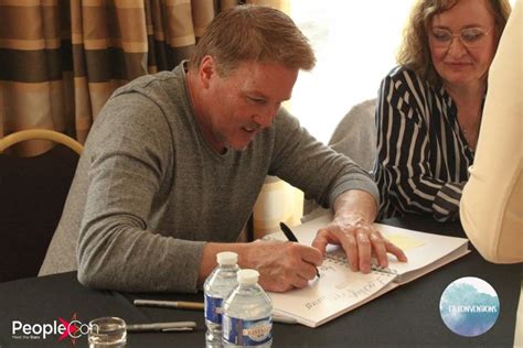 lochlyn munro | Munro, Cutting board