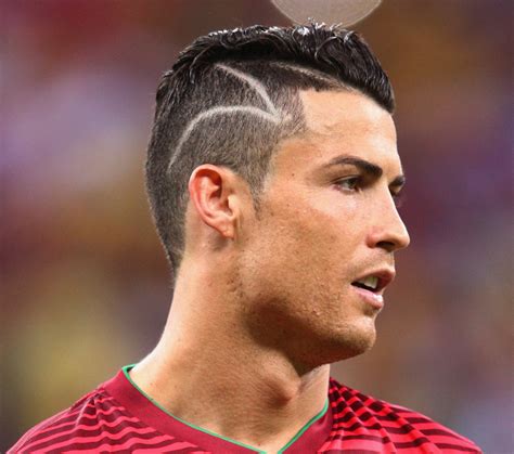 Cristiano Ronaldo got a ridiculous haircut before playing the United ...