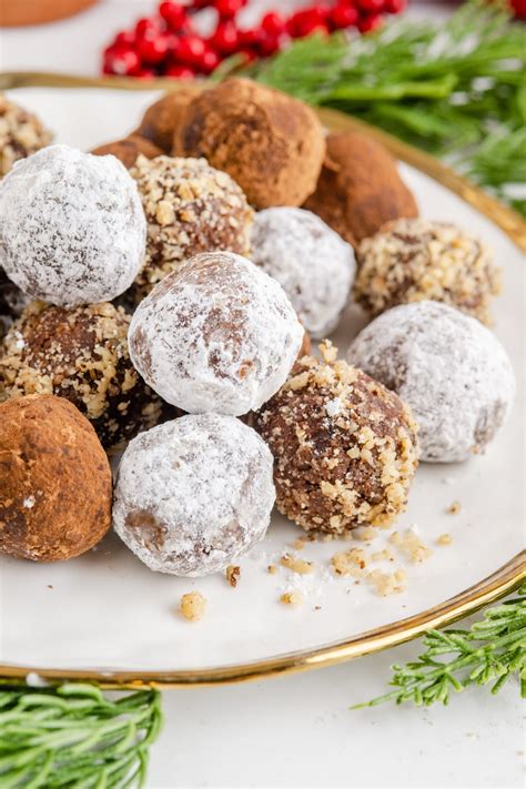 Rum Balls - My Incredible Recipes