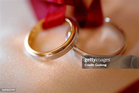 Catholic Wedding Rings Photos and Premium High Res Pictures - Getty Images