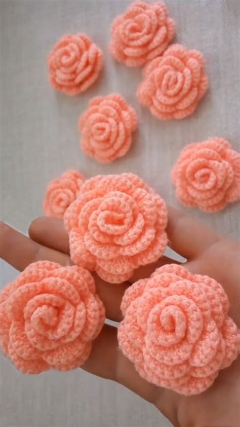 Crochet Rose Flower Patterns For Beginners | Serbest örgü, Kolay tığ ...