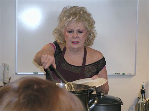 Poze Renée Taylor - Actor - Poza 11 din 18 - CineMagia.ro