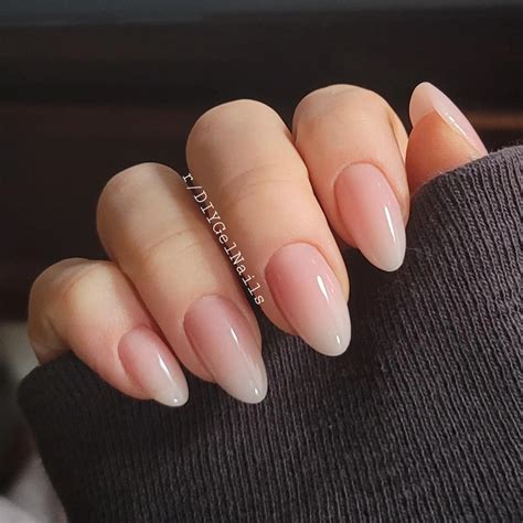 pink  white ombre nails rdiygelnails