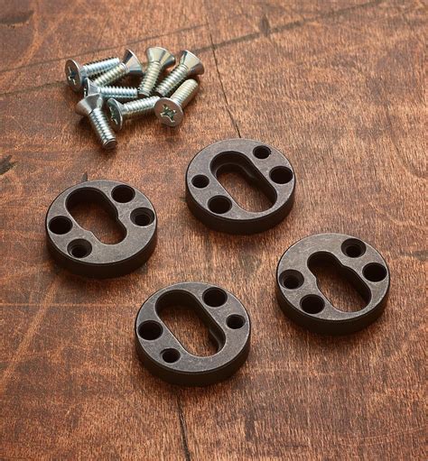 Leigh Surface Hold-Down Clamp Anchors - Lee Valley Tools