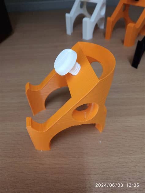 Screw your phone! by Conte Slad | Download free STL model | Printables.com