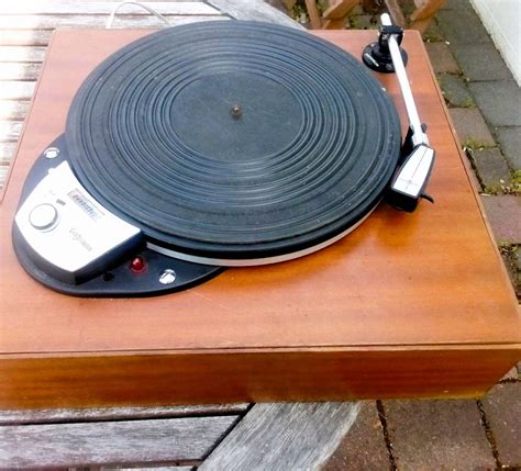 Vintage Turntables – Vintage Audio World.com