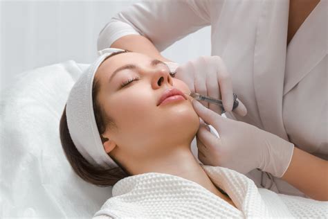 como elegir  medico estetico  acertar dra ubillos