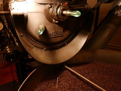 Brief History Of Coffee Roasting | Kaladi Coffee Roasters - Denver ...