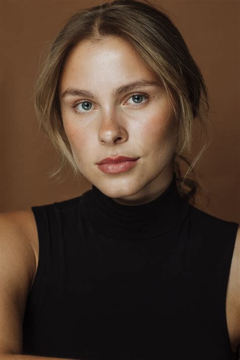 Alea O'Shea - Profile Images — The Movie Database (TMDB)