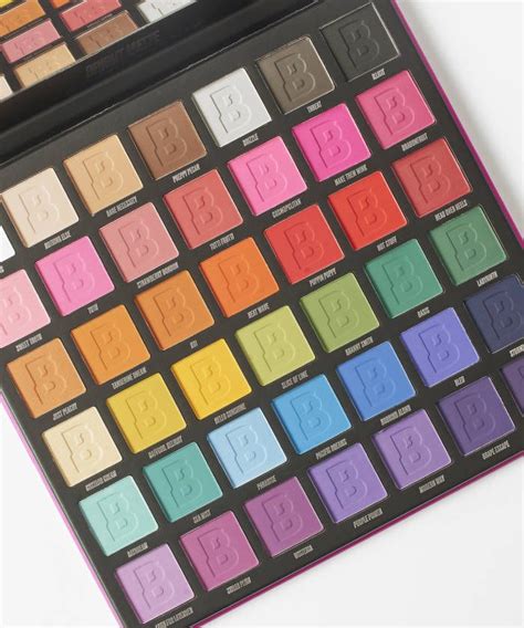Bright Matte 42 Colour Palette | Eyeshadow, Rainbow eyeshadow, Colorful ...