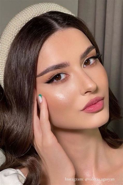 Pin by JBD J-Beauty-Design-3.0 on A Beauty @ Zoom | Elegant makeup ...