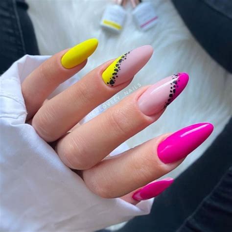 40+ Stunning Summer Nail Ideas to Copy this Year | Pink acrylic nails ...