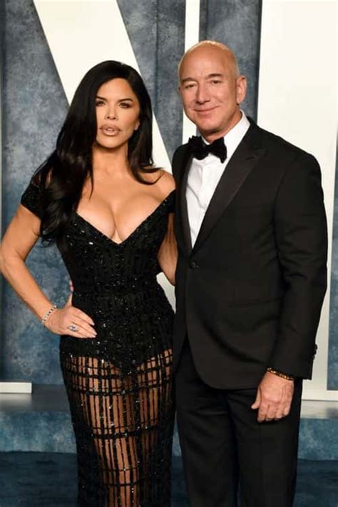 Jeff Bezos and fiancee Lauren Sanchez 'staying' at Kenny G's 2.5 acre