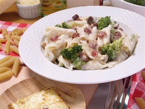 Molho Branco Com Bacon E Brócolis - Molho Branco com Brócolis e Bacon: Casa Di Itália - Curitiba Alto da XV ...