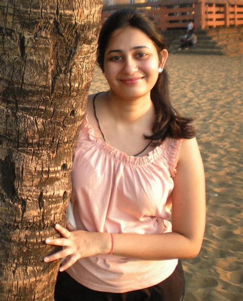 All Desi Aunties: madhu aunty in goa beach