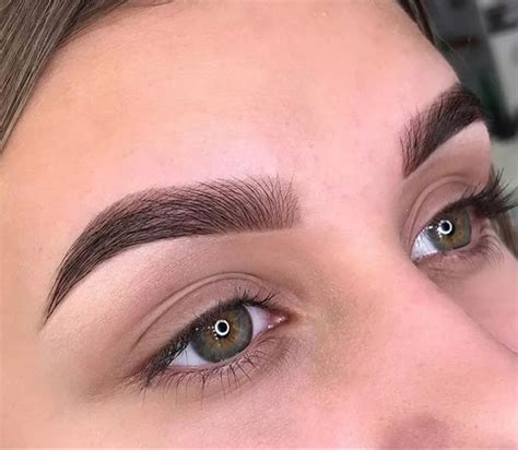 Идеальные брови | Maquillage yeux léger, Maquillage, Maquillage yeux