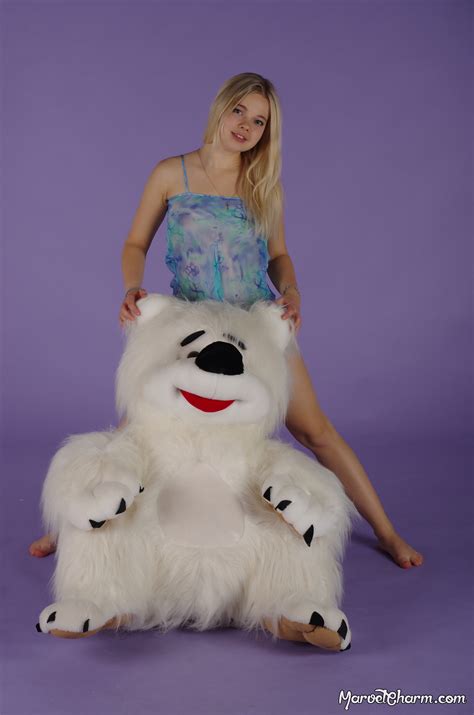 Marvel Charm Stasya Teddy Bear 021 — Postimages