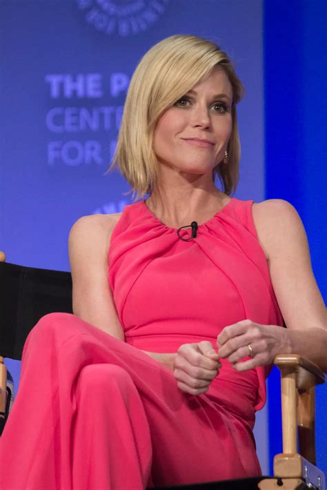 22 Facts About Julie Bowen | FactSnippet