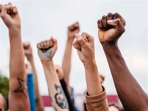 Union workers at Resthaven protest for better wages and hours 16