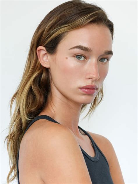 Jenn du Puy - Model - detail by year
