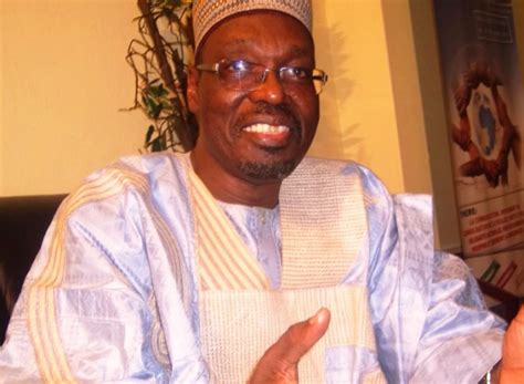 issa tchiroma de retour au cameroun apres son evacuation en france