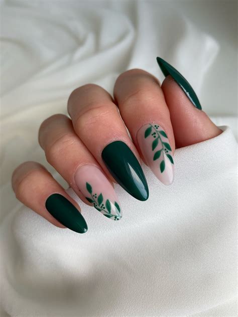 Forest Green Leaf Custom Press on Nails - Etsy Australia