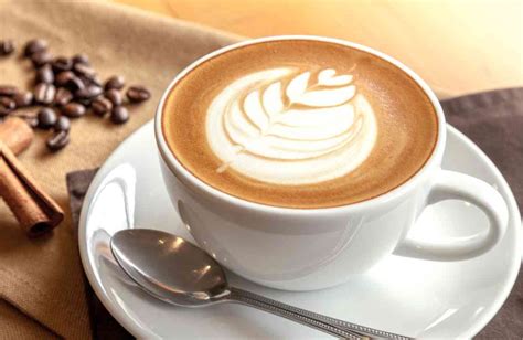 Cómo hacer capuchino en licuadora: receta fácil sin máquina