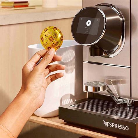 Капсульная кофемашина Nespresso Professional Zenius ZN100 EUR1 – почему ...
