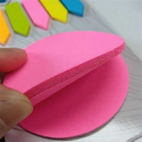 China Two Styles Shaped Sticky Notes Manufacturers - Wholesale Discount ...