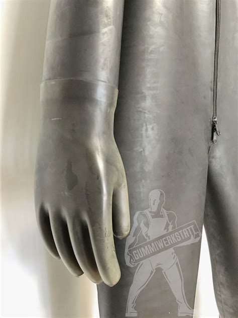 Heavy Rubber Suit made by Gummiwerkstatt.de | Heavy rubber, Rubber