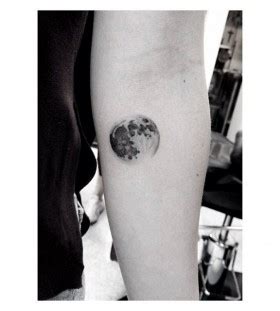 Simple owal moon tattoo