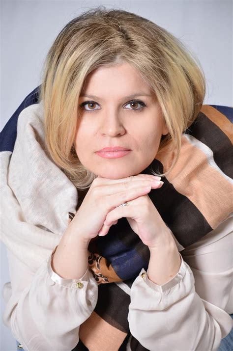 20 въпроса към... Елена Пандева