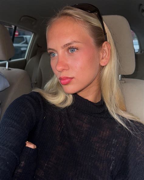 Tyler Davis (@tylerbelladavis) • Instagram photos and videos