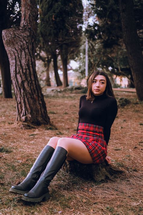 Short Skirts No Panties Photos, Download The BEST Free Short Skirts No