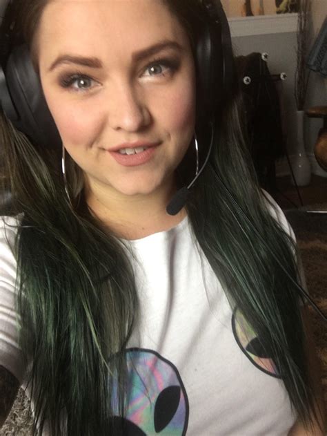 😍 : r/TamaraChambers