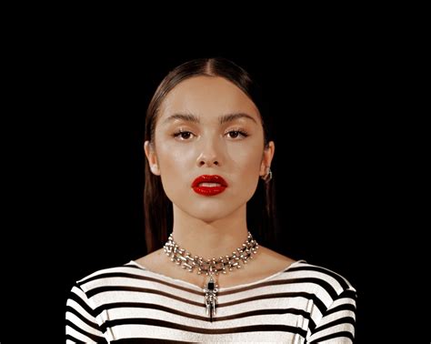 2000x1599 Resolution Olivia Rodrigo HD Actress 2021 2000x1599