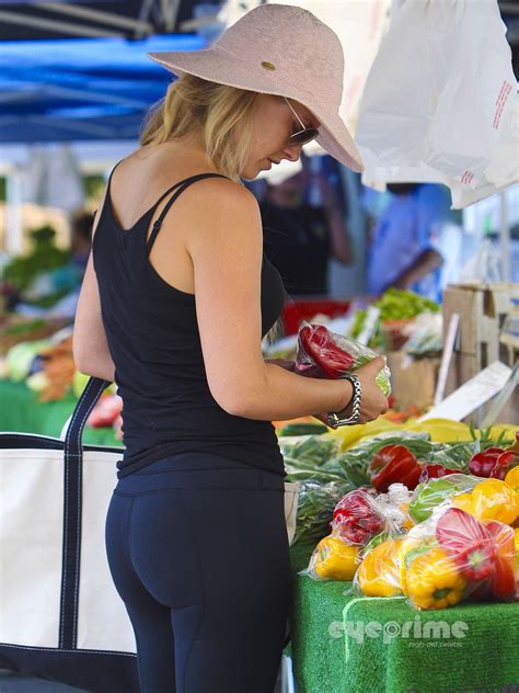 JUST SEXY BUTTS: Ali larter sexy ass