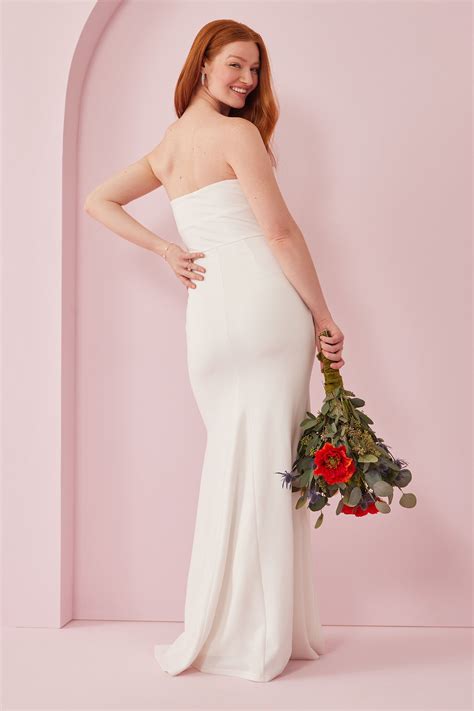 BRIDGE DRESS | Vow'd Weddings