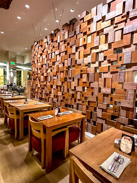 Want to know the BEST buffets in the Las Vegas strip? | Adventures Passport