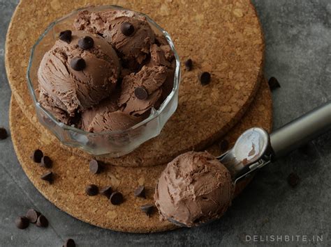 Chocolate Ice-cream – Delishbite