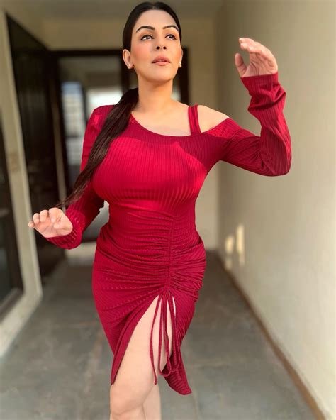 Instagram photo by Dr Yamini Malhotra • Nov 16, 2022 at 12:11 AM