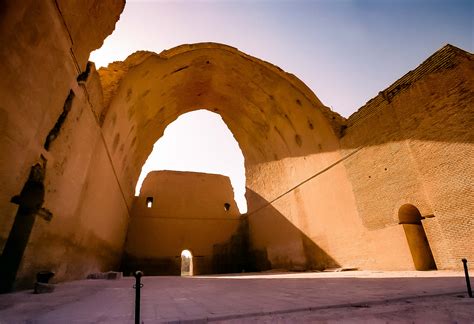 Iraq, Ctesiphon Arch, 2002 : Jeff Shea