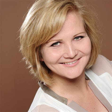 Neue Sat.1-Show „Villa der Versuchung“: DIESE Promis sollen dabei sein