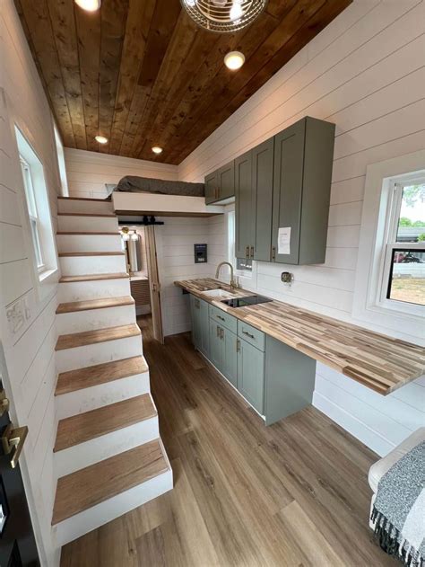 20 ft. Modern Farmhouse on Wheels