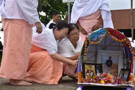 Community gathers for final rites of missing student Hemanjit - News