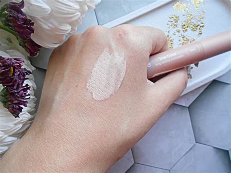Divage True Color Concealer 01W - бюджетный и комфортный, хорошо ...