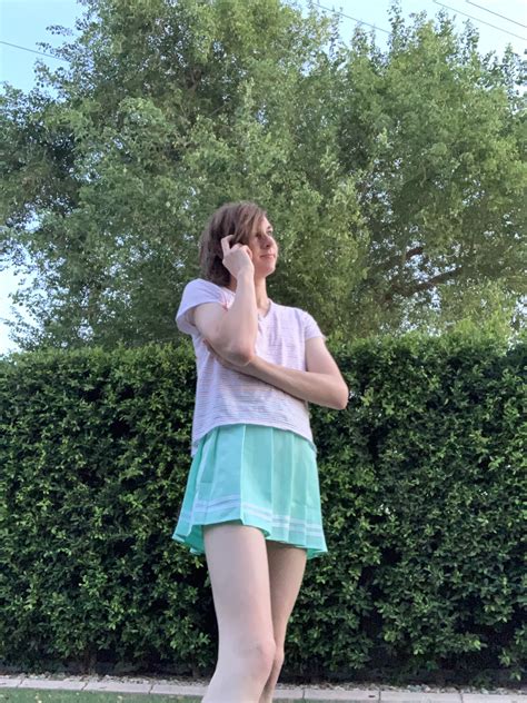 The rare photo of a femboy outside : r/femboy