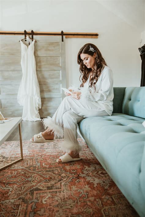 Bridal Suite Wedding Grooms Lounge | The Venue Chattanooga