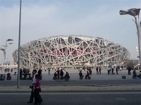 fotos gratis arquitectura estructura tecnologia pasarela multitud