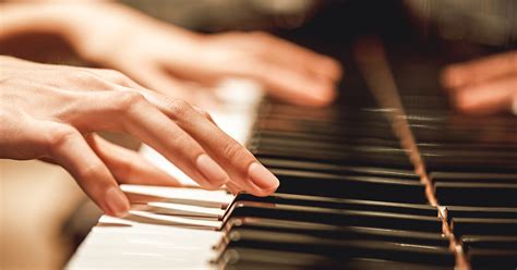 cursuri de pian  crew